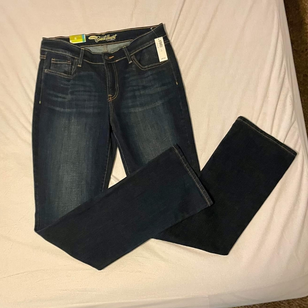 Old navy boot-cut jeans size 8 long